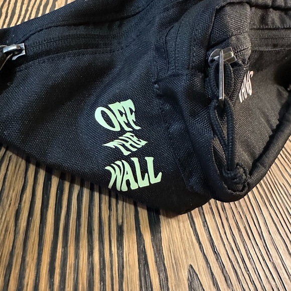 Vans Fanny Pack - Picture 3 of 4